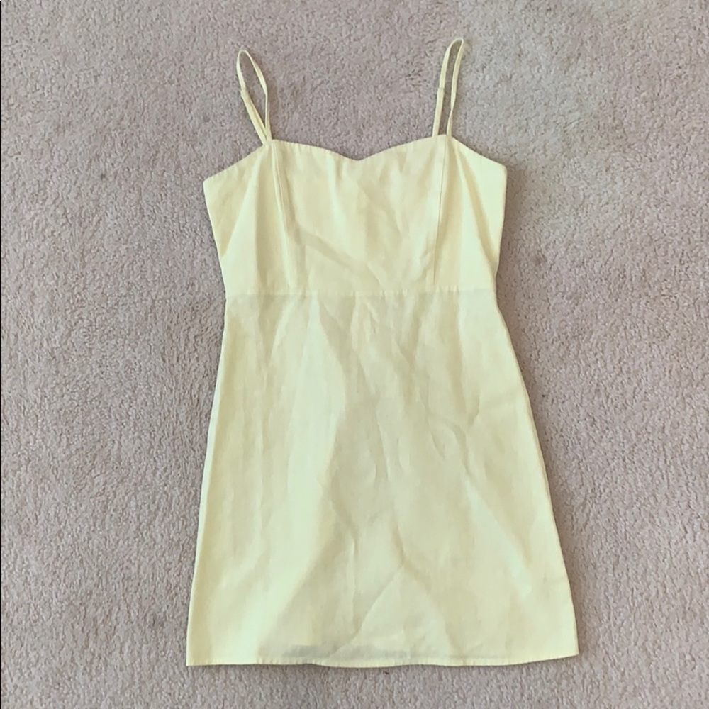 Yellow dress